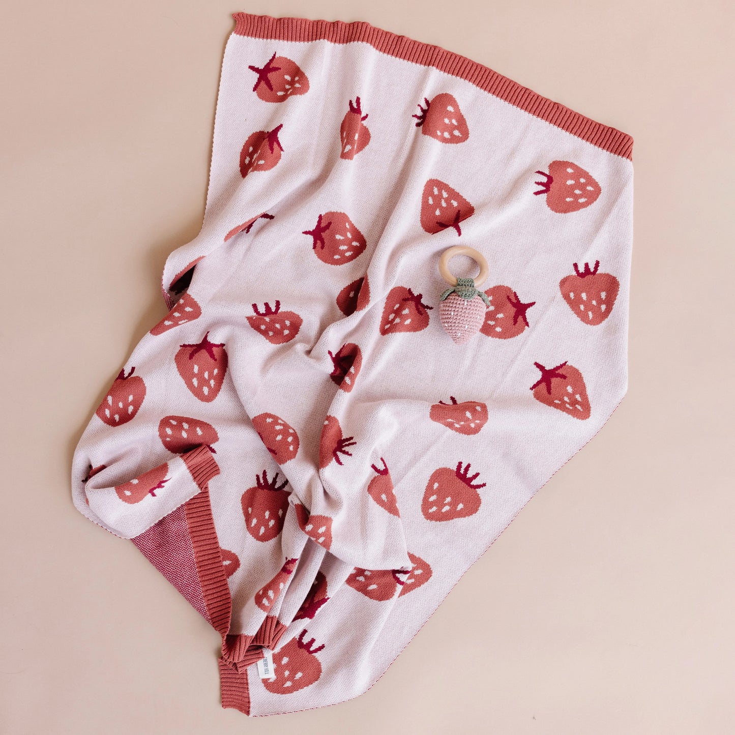 Strawberry Blanket