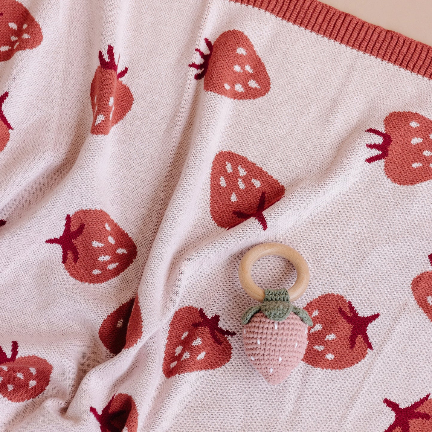 Strawberry Blanket