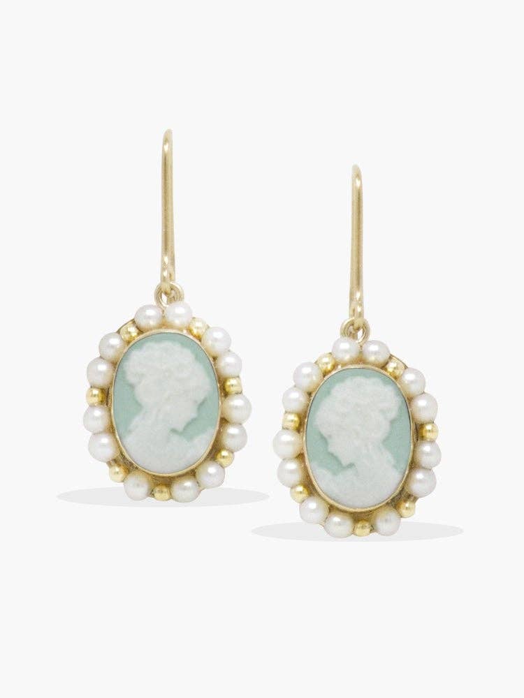 Little Lovelies Green Cameo Pearly Earrings